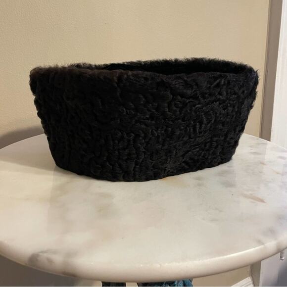 Vintage Cossack Hat Black Russian fluffy/furry cozy mob era - Picture 3 of 6